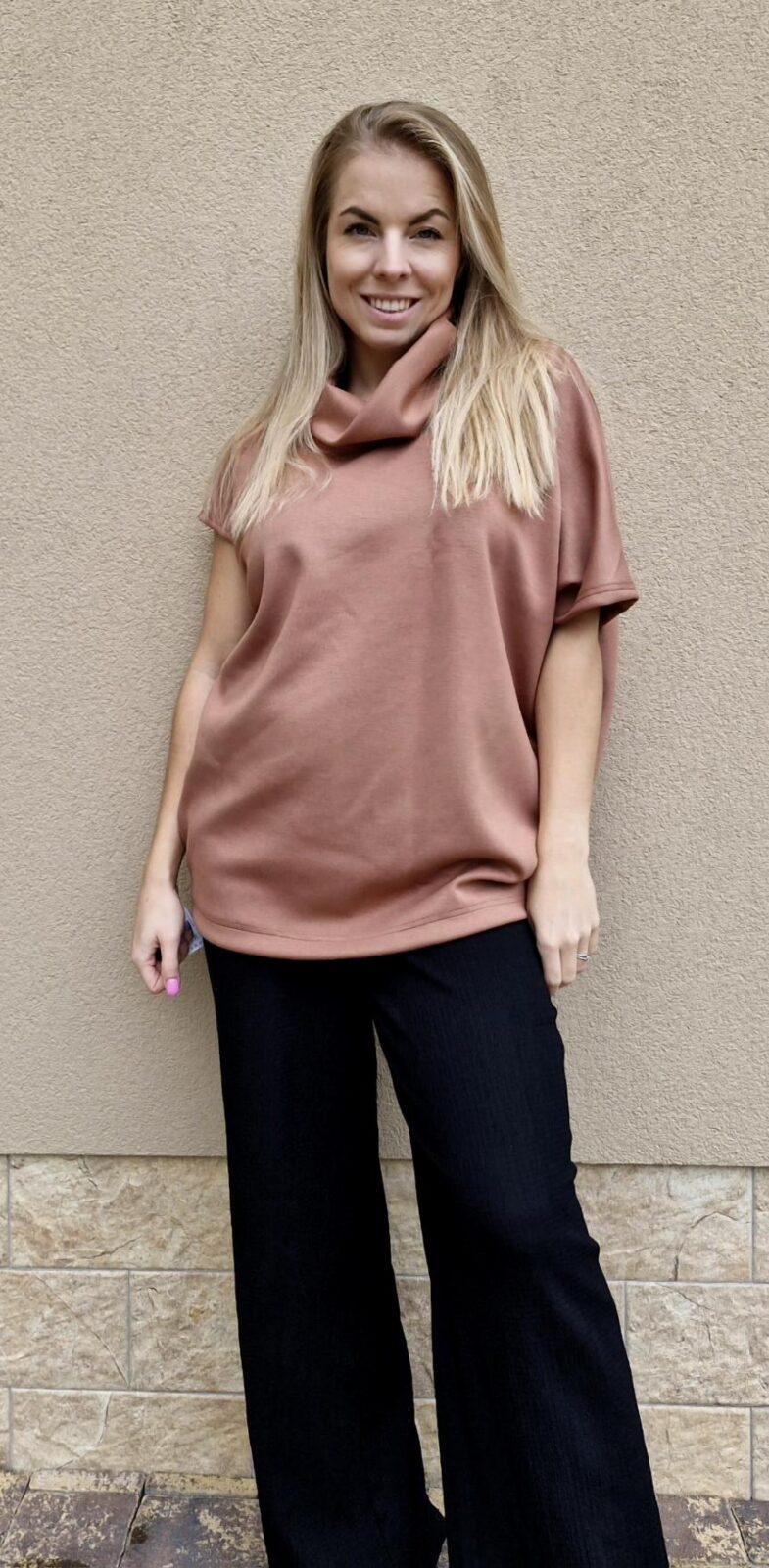 Dámské tričko Asymmetric Máslová béžová - Obrázek 2