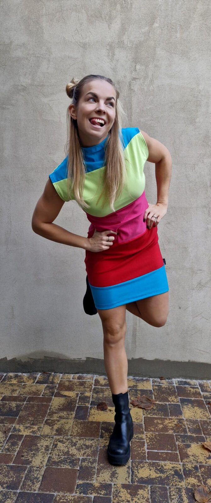 Dámské áčkové šaty Pruhovanky - Obrázek 3