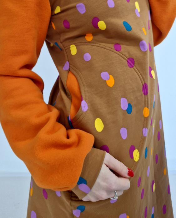 Dámské mikinové šaty Bláznivé flíčky - Obrázek 2