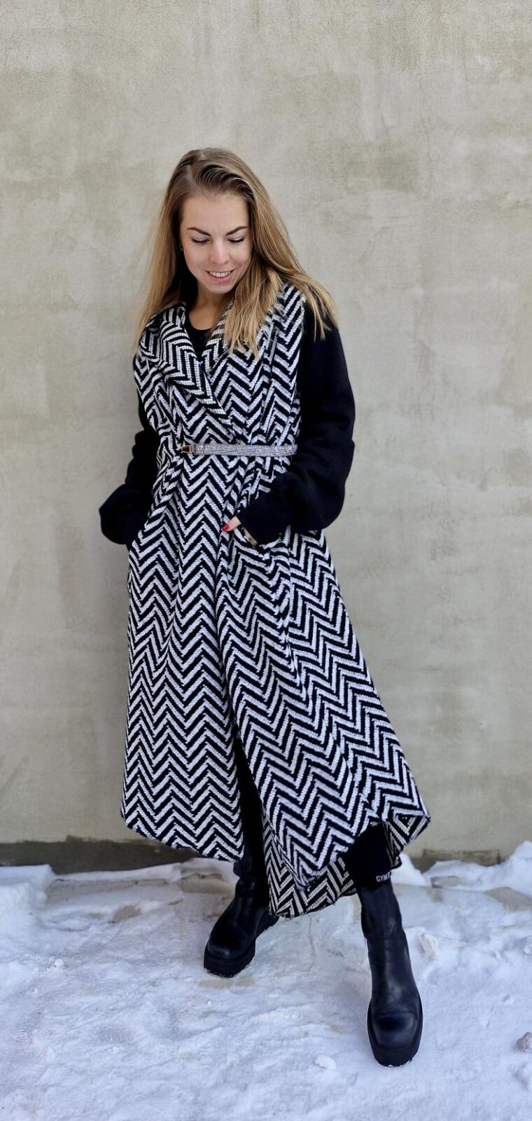 Dámský kabátek ČernoBílý Chevron - Obrázek 3