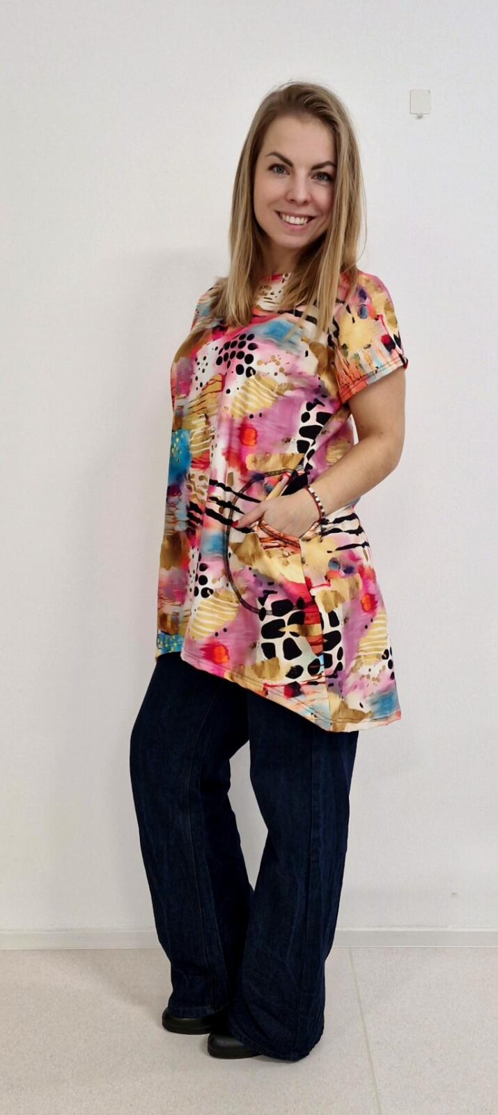 Dámská tunika Barevná rebelka - Obrázek 2