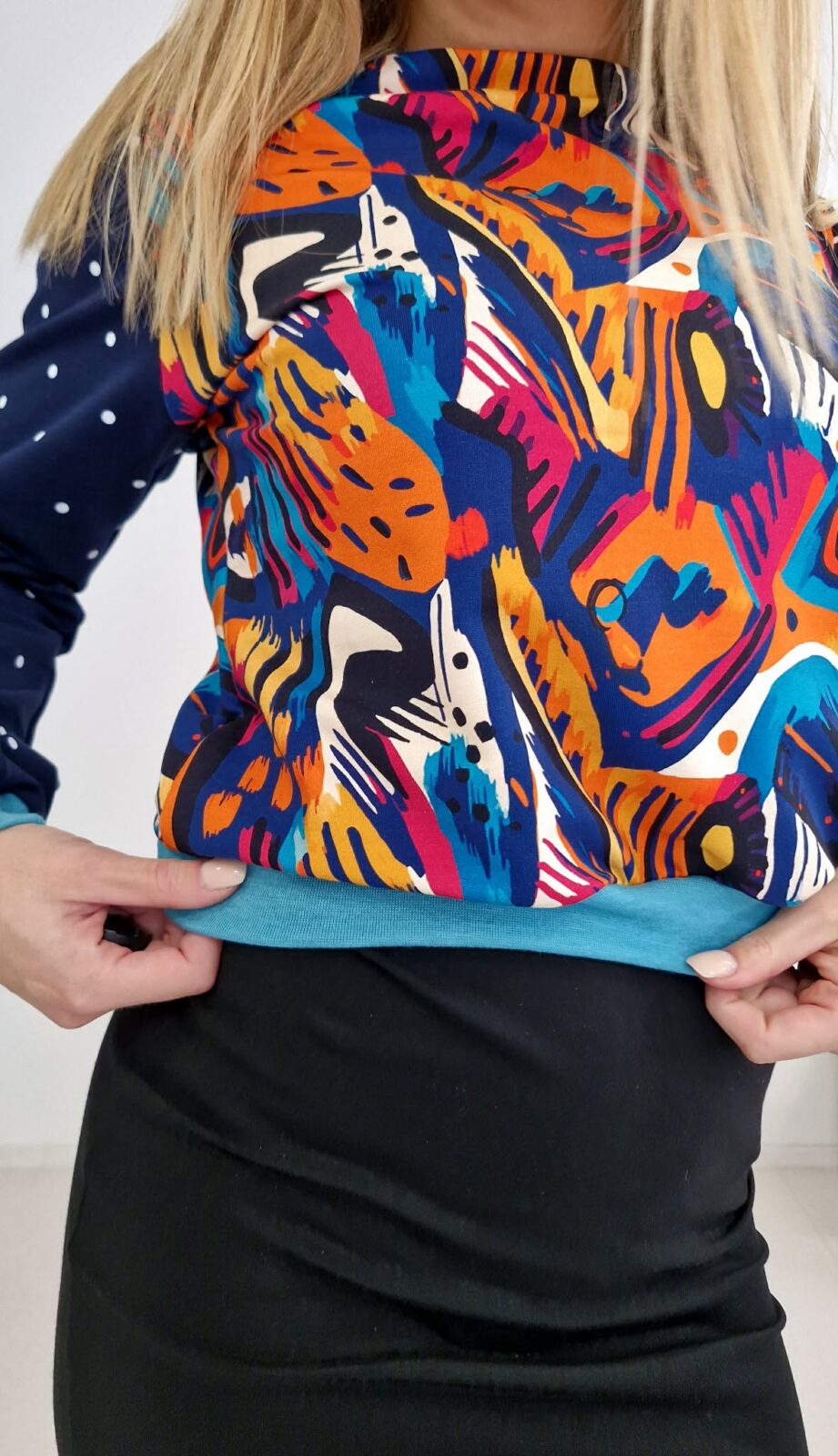 Croptop mikina Etno blázinec - Obrázek 2