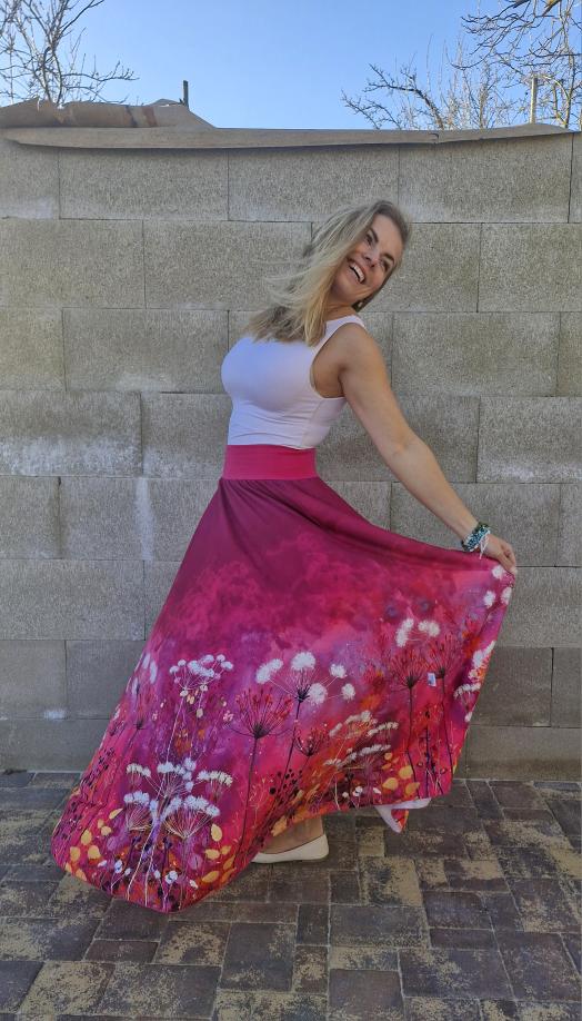 Dámská dlouhá maxi půlkolová sukně Louka na magentě - Obrázek 2